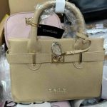Mixed pallet of ladies hands bags - Image 2