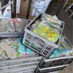 Mixed flip flops pallet