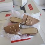 Pallet of women’s shoes and sandles